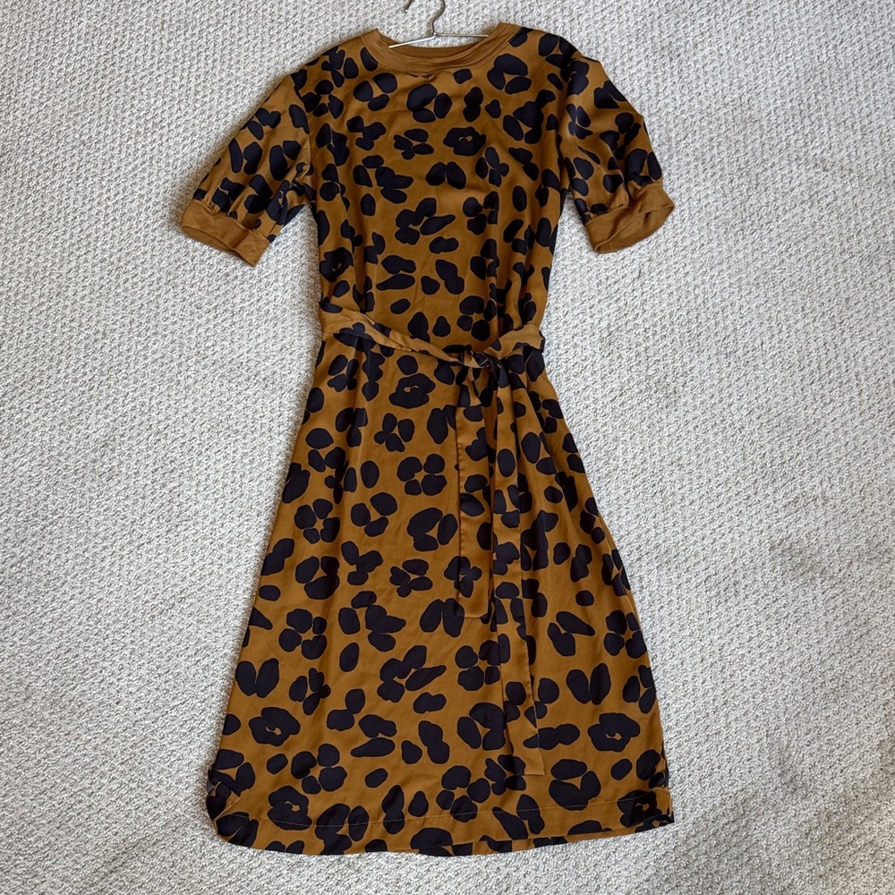 Who What Wear Tan and Black Floral Long Sleeve Dress